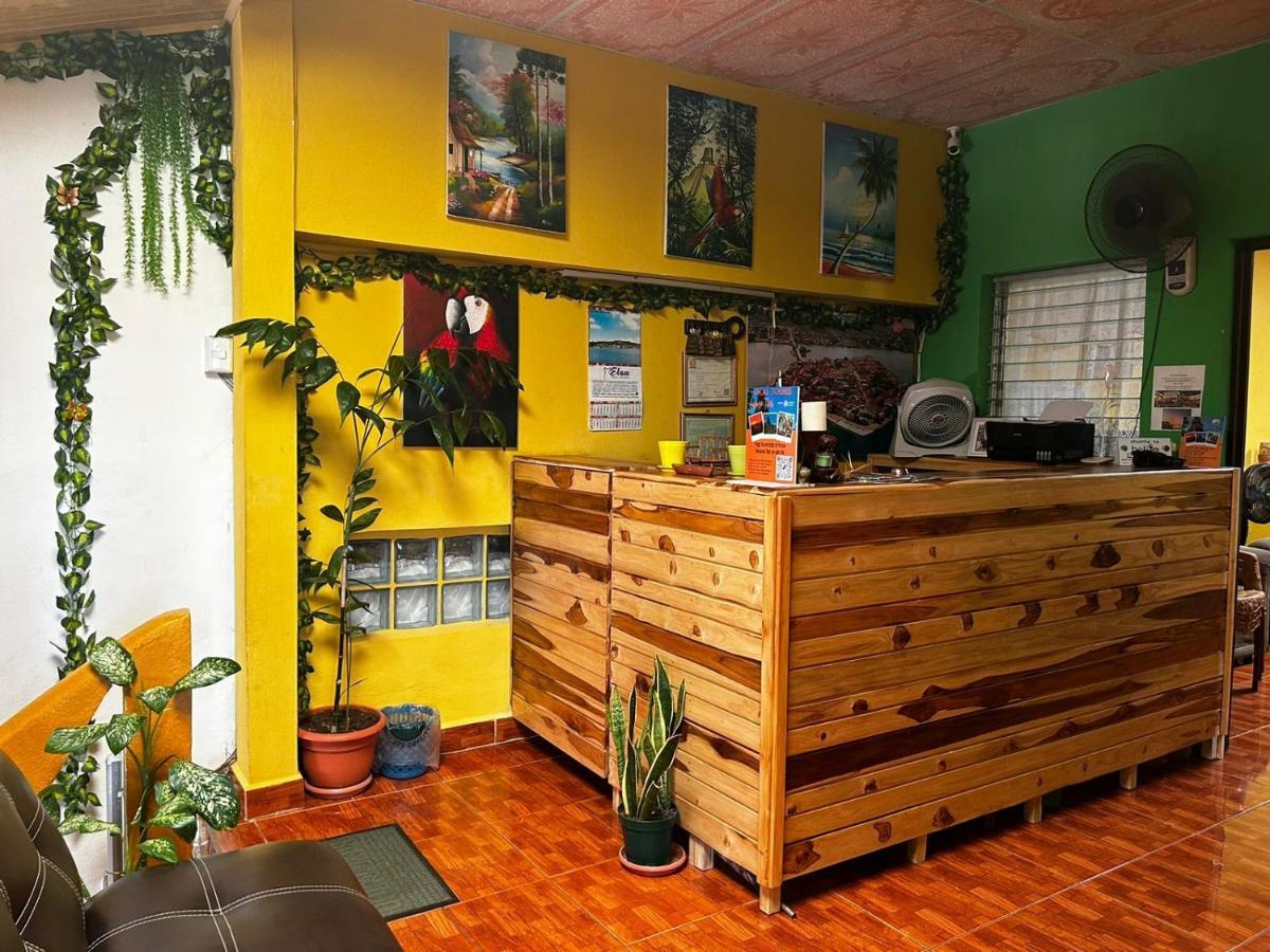 Casa Maya Itza Flores Exterior photo