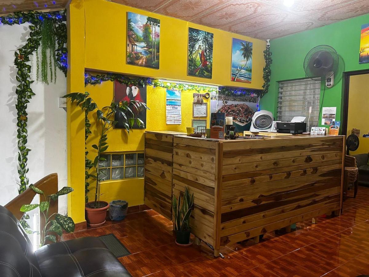 Casa Maya Itza Flores Exterior photo